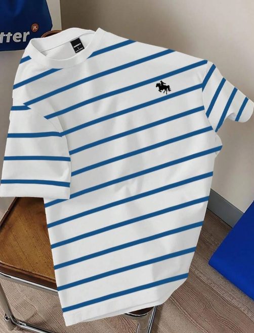 Manfinity Hypemode Unisex Casual T-Shirt with Stripes and Horses Print, Fashion Graphic Tee