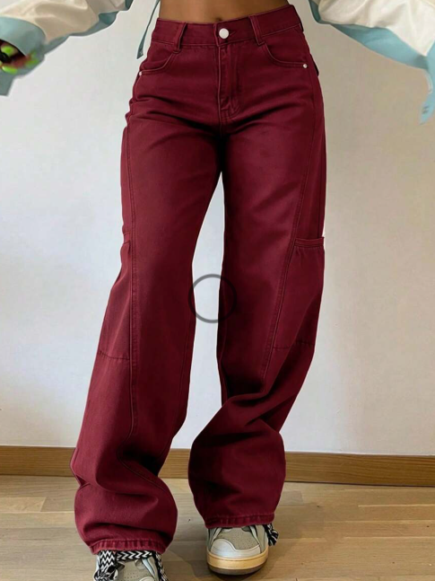 Women's boyfriend-style straight-leg jeans with patches, casual spring wear in red