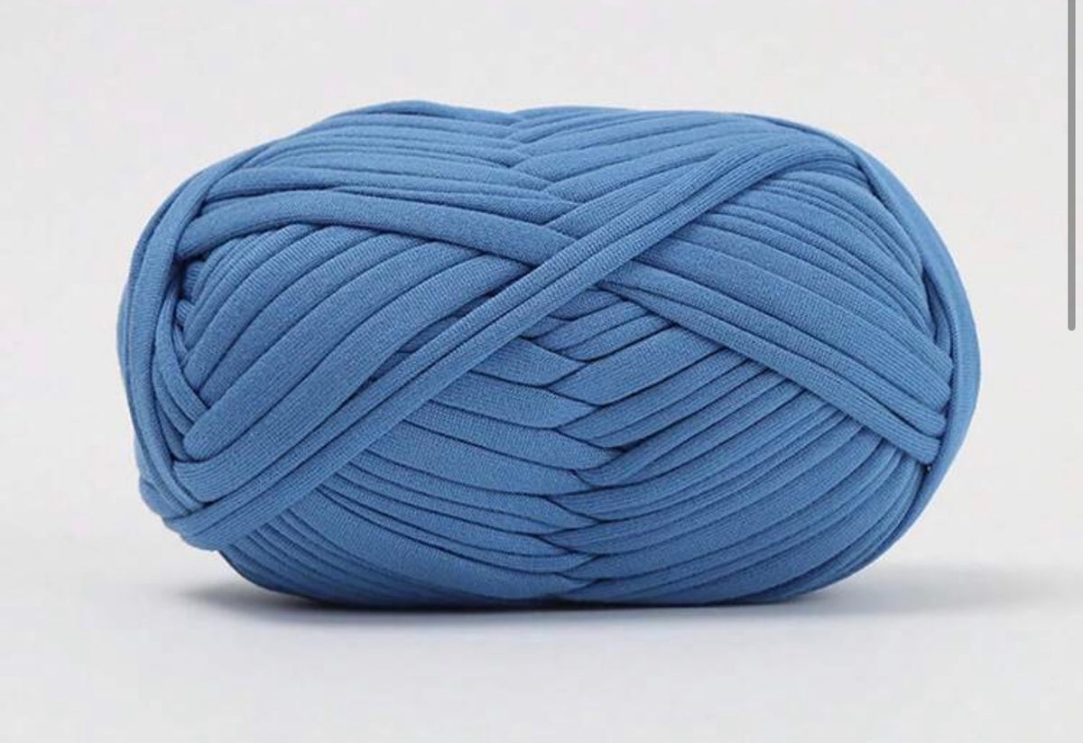 1pc 100g T-Shirt Yarn, 30m/Pc Elastic Fabric Crochet Knitting Yarn For DIY Knitting, Spaghetti Strap Yarn Thick Knitting Yarn For Handmade DIY Blanket Mat Crochet Projects, Home Decor
