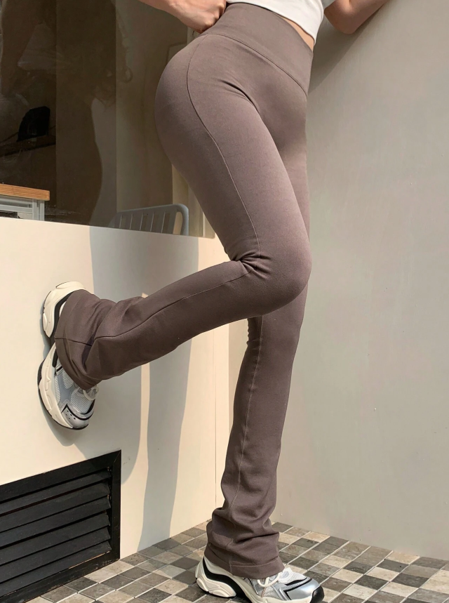 DAZY Solid Color Sports Style High Waist Butt-Lifting Leggings