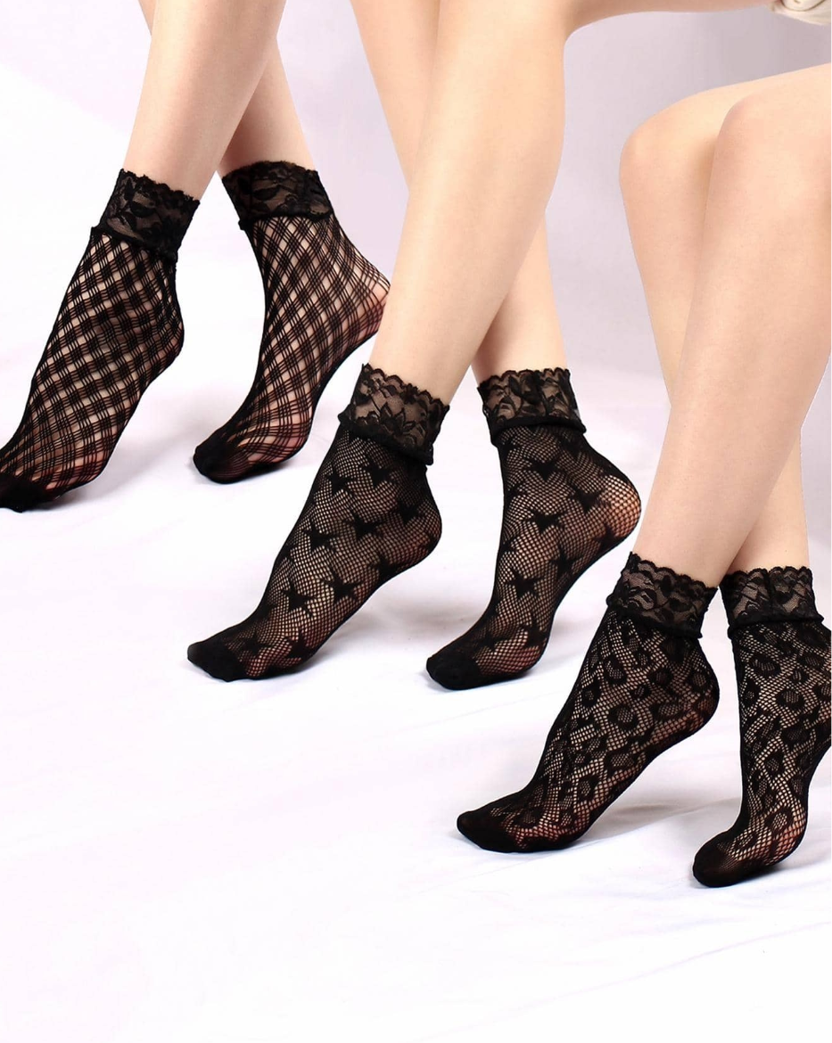 3pairs Women Hollow Out Star Print Fashionable Crew Socks For Daily Life