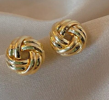 A Pair Of 18K Gold Plated Simple Circle Twist Knot Earrings