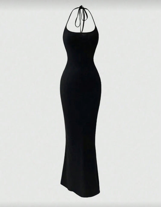Sweetra Women Fitted Halter Mermaid Dress, Black Maxi Women Outfit
