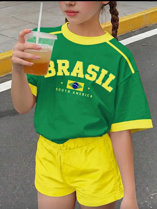 Young Girl Retro BRAZIL Letter Graphic Tee,Contrast Collar Short Sleeve Fitted Crew Neck T-Shirt,Summer Sport Casual Minimalist Kids Outfits,Yellow