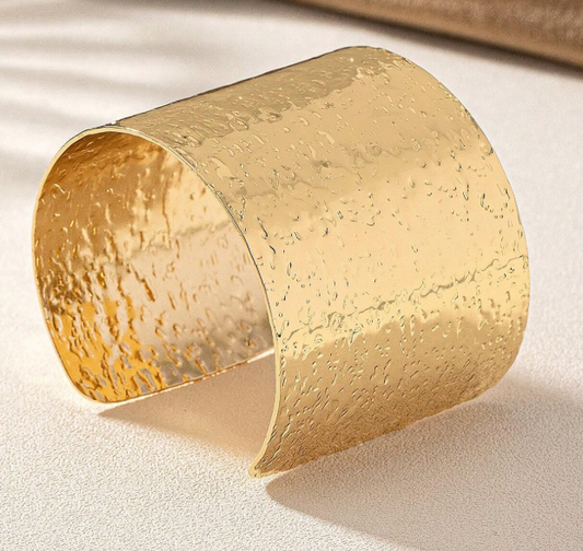 1 Piece Open Bangles with European Style Classic Linen Dot Pattern, Elegant and Atmospheric