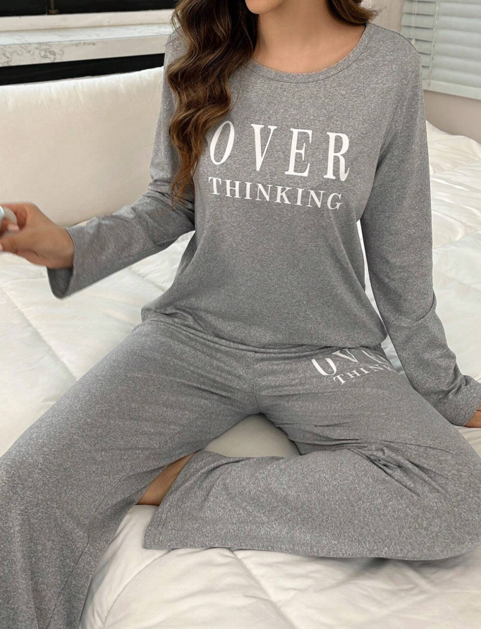 Long-sleeved letter print pajama set, autumn clothing