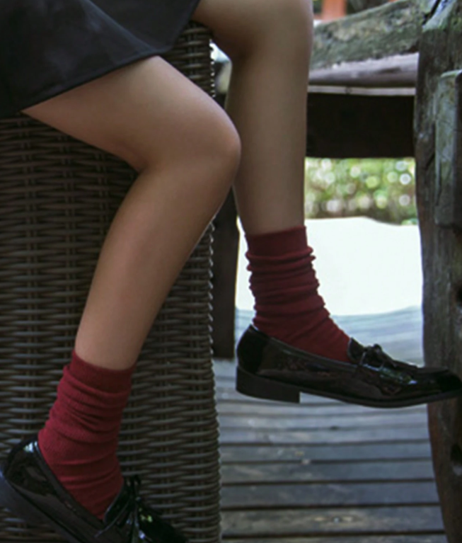 1 Pair Women's Classic Plain Socks, Versatile for All Seasons, Autumn