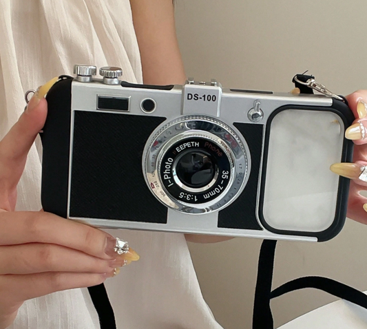 1 Piece 3D Vintage Camera Phone Case Compatible with Apple 16/16 Pro/16 Pro Max/17 Pro Max, S24 Ultra/S25 Ultra/S25/S25 Plus, Shockproof Camera Phone Case with Detachable Strap, TPU+PC Material