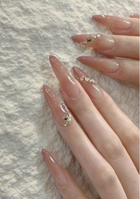 30 pieces of almond-shaped false nails, trendy Korean nail stickers with gradient rhinestones, cute and elegant, includes 1 piece of jelly gel and 1 piece of non-slip sticker, suitable for parties, dances, casual use, reusable false nails