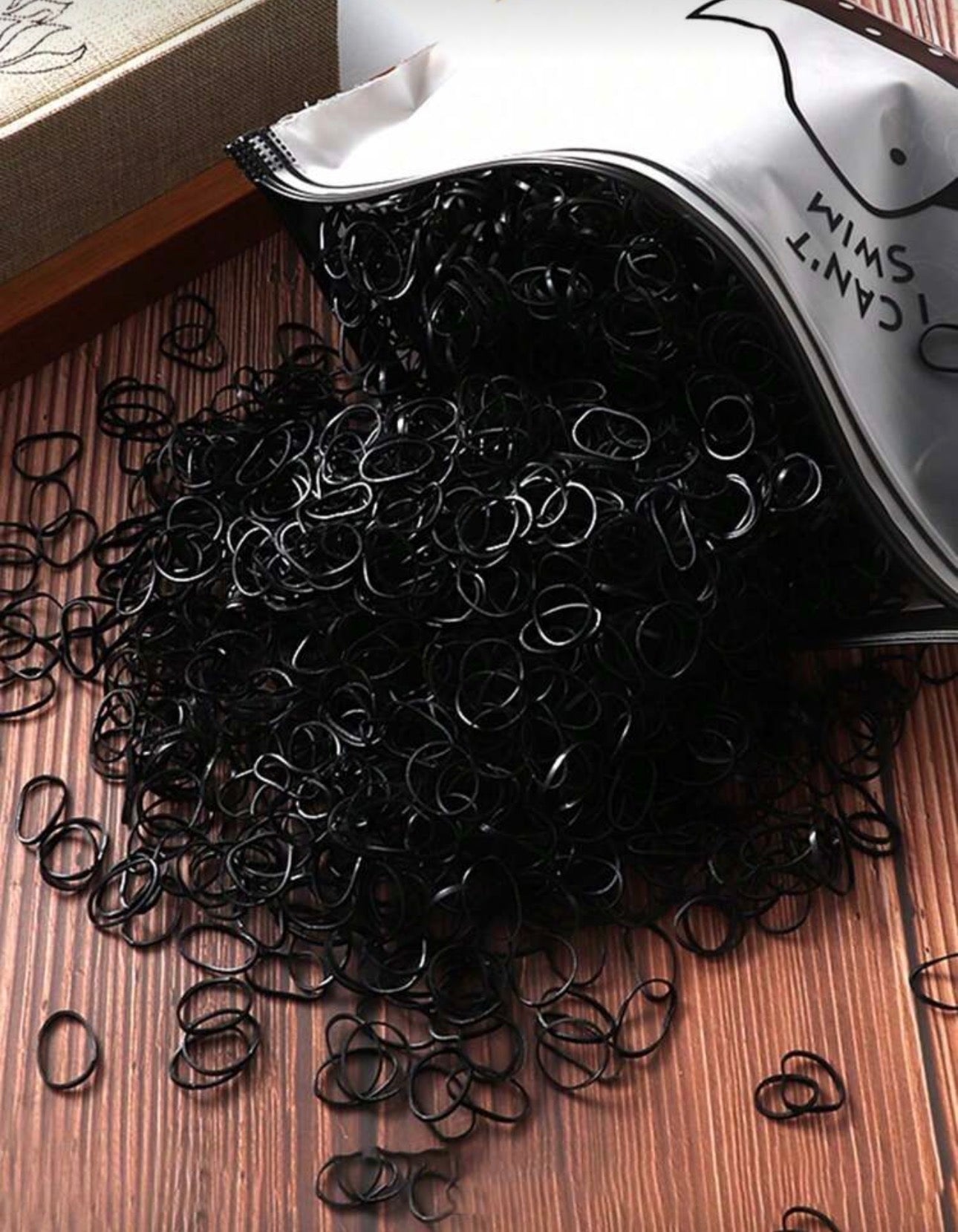 2000pcs Disposable Black Elastic Hair Bands, Small Rubber Hair Ties Non-Damaging Ponytail Holders For Women