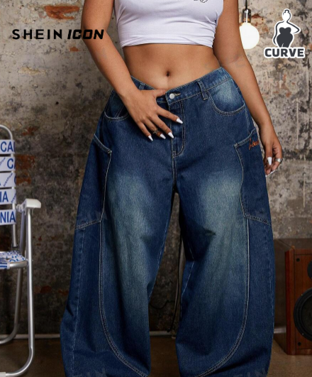 SHEIN ICON Women's Plus Size Boyfriend Jeans with Front Pocket and Casual Loose Fit