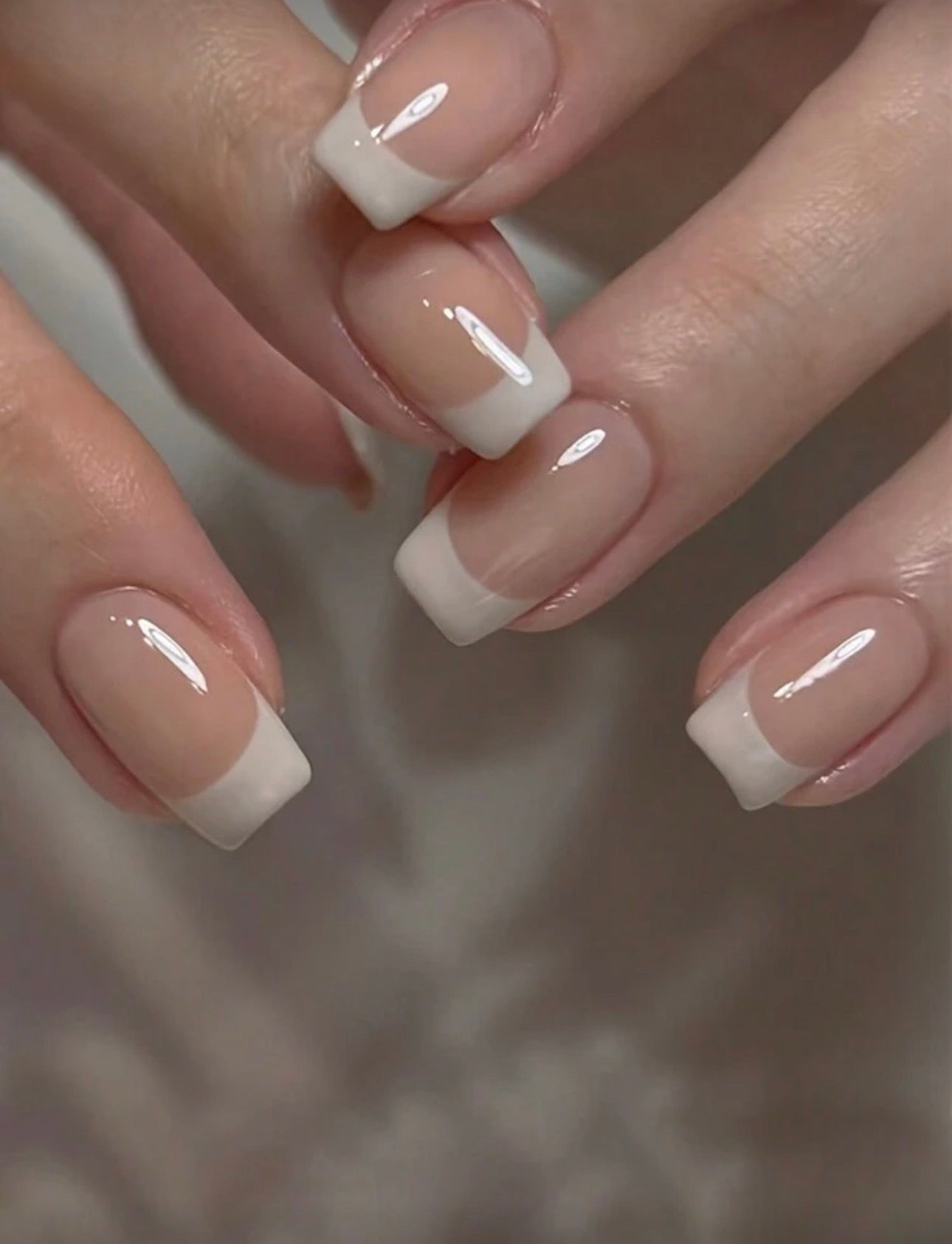 24Pcs Soft Classic White French Style Pointed Artificial Nails Suitable For Girls & Women, Medium Length Square Glossy Surface, Includes 1 Nail File And 1 Adhesive Sticker Press On Nails Nail Supplies Nails