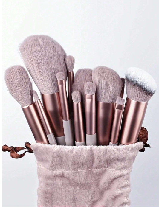 13 Pieces Soft Fluffy Makeup Brushes Set, Professional Foundation Powder Eyeshadow Blending Brush Set, Beauty Tool with Bag, Makeup Sponge, Beauty Gift for Beginners (Brown and Random Colors)