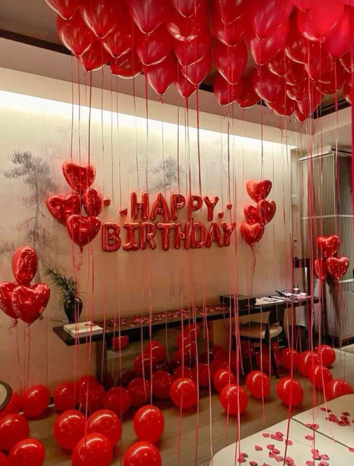 249pcs Red Birthday Party Decoration Balloon Set, Includes Red Happy Birthday Balloons, Latex Balloons, Heart-Shaped Balloons, Rose Petals, Suitable For Red Theme, Birthday Party Supplies, Men's And Women's Birthday Party Decoration, Valentine's Day, Chri