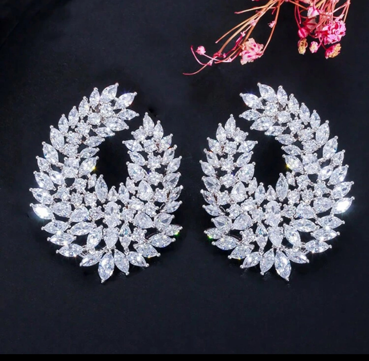 SEQUITO 2Pcs Designer Silver Plated Hand Inlaid White AAA Cubic Zirconia Stones Women Wedding Jewelry Bridals Symmetric Big Stud Earrings For Pageant