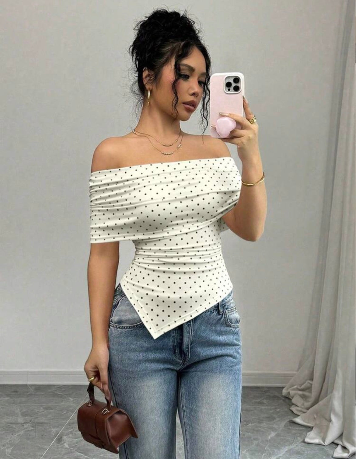 SHEIN Raffinéa Women's Elegant Off Shoulder Ruched Hem Square Collar Fitted T-Shirt, Spring Summer Brunch Daily White And Black Polka Dot