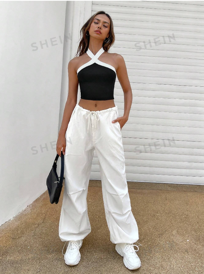 SHEIN EZwear Two Tone Crop Halter Top