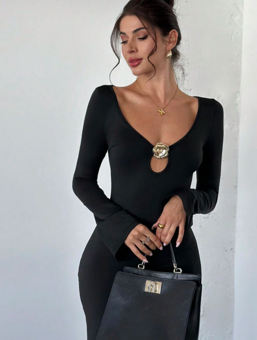 Firerie Elegant & Fashionable Rose Gold Metal Decor Hollow V-Neck Bodycon Long Sleeve