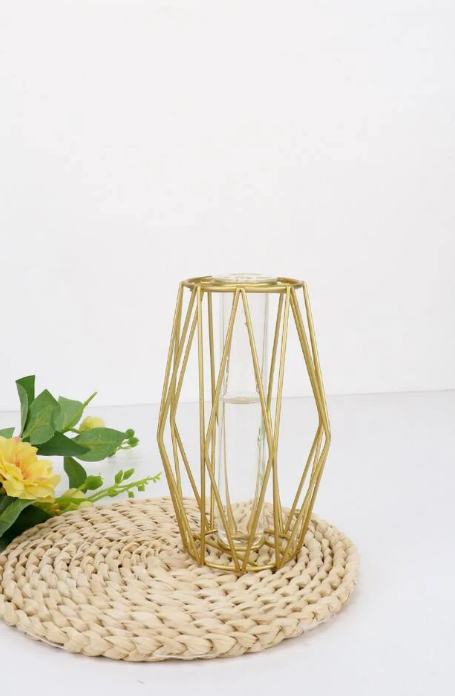 1pc Iron Flower Vase,Home Decor,Flower Vase,Centerpiece,Table Decor