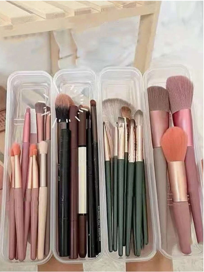 1pc Random Portable Makeup Brush Storage Box
