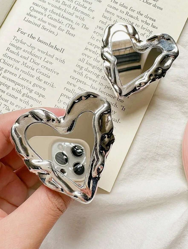Valentines Electroplated Metal Folding Heart Shaped Mirror Phone Stand