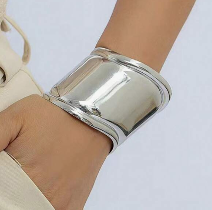 1pc Geometric Wide Cuff Bracelet, Fashionable And Exaggerated