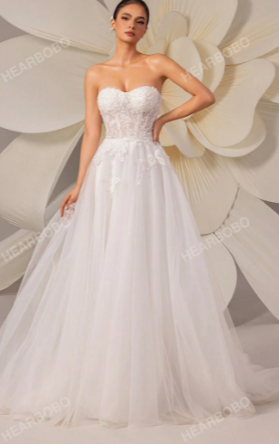 Sleeveless Lace Embroidered Sequined Mesh Trailing Elegant Wedding Dress White