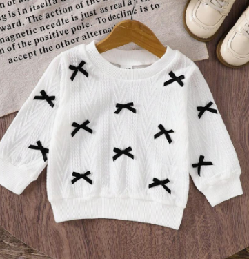 SHEIN Genkimix Kids Baby Girl Casual Cute Stylish Minimalist Knit Warm